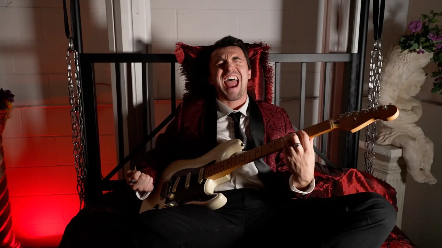 Interview With LA Guitarist/Songwriter Zack King