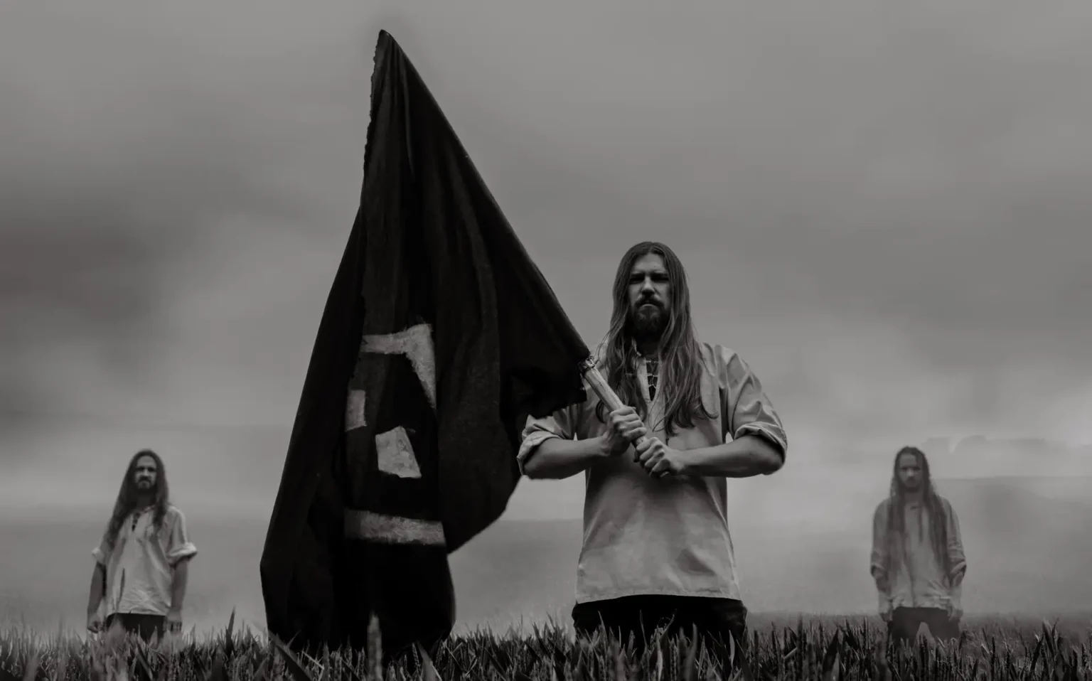 VARMIA Return With “Zwykli Zmarli” Digital Single/Music Video